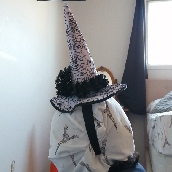 Halloween witch hat - Picture 3 of 4